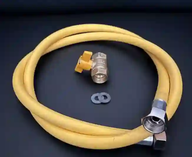 Газовый шланг и кран.